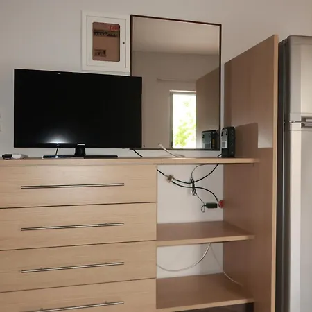 Valeon Two Apartment *