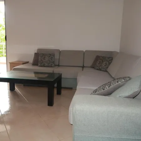 Apartment Valeon Two *